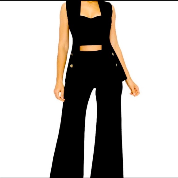 Sacha’s Sexy 3 piece suit with midriff top - Picture 3 of 3